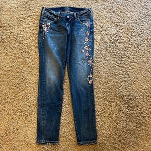Silver jeans embroidered